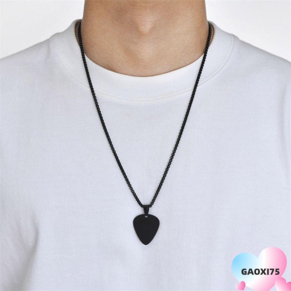 สร้อยคอปิ๊กกีตาร์ แก๊ซ75,จี้ปิ๊กกีตาร์เหล็กไทเทเนียมสีดําสีเงิน,ปลอกคอจี้หัวใจเลือกกีต้าร์
