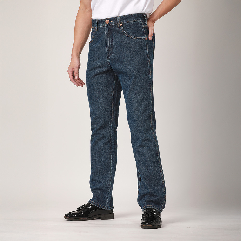 WRANGLER กางเกงยีนส์ผู้ชาย เอวกลาง ทรงตรง ทรง MWZ รุ่น WR F525MMWZF41 สียีนส์กลาง ราคา ถูกที่สุด ดีลบีเคเค แกลเลอรีภาพที่ 3