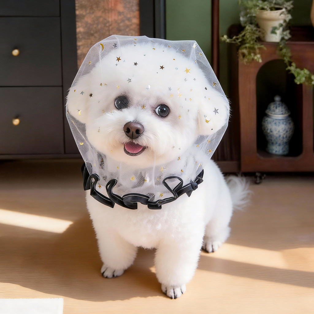 หมวกผ้าตาข่ายสัตว์เลี้ยงสไตล์ใหม่น่ารัก ผ้าคลุมหัว Veil ป้องกันเลีย ป้องกันกัด แทนวงคออิลิซาเบธ สำหรับพาเดินสุนัขกลางแจ้ง ระบายอากาศดี สบายและสะดวก