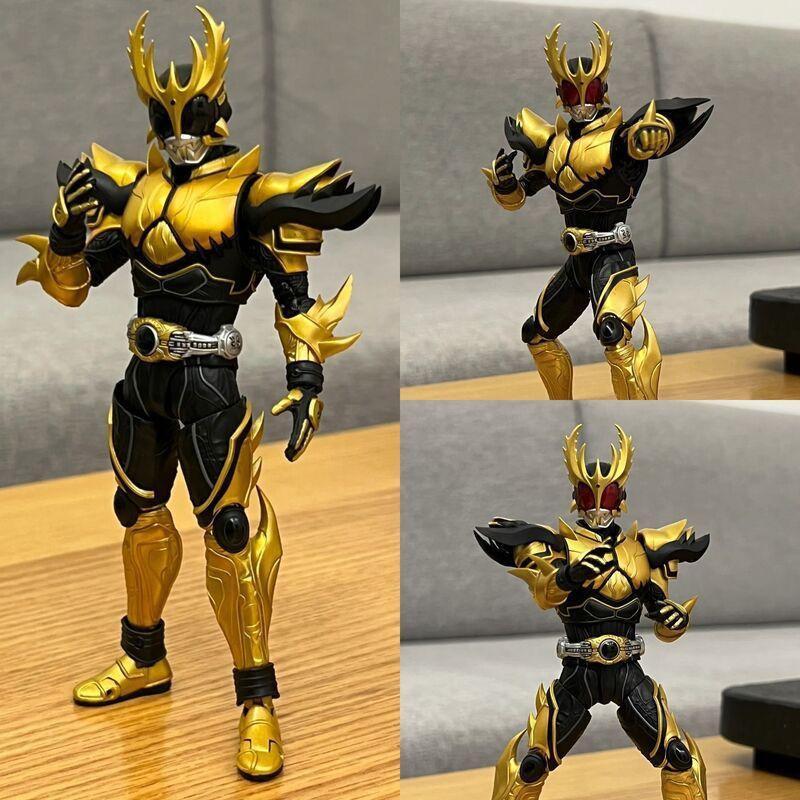 Super ประณีต Kamen Rider Kuga โลหะ Cluster Locust shf แกะสลักกระดูกเคลื่อนย้ายได้รูปของเล่นรุ่น 555