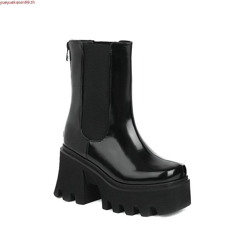 Villains SF YAAKOVA Platform Chelsea Boots รองเท้าบูทแพลตฟอร์มผู้หญิง ส้นสูง 3.4"