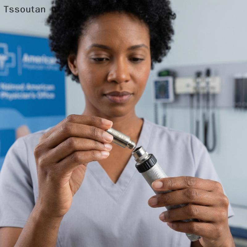 [TSST] 3.5V 2.5W Otoscope หลอดไฟสําหรับ Welch Allyn GS 777 03100 หม้อแปลงผนังที่เชื่อถือได้แหล่งกําเ