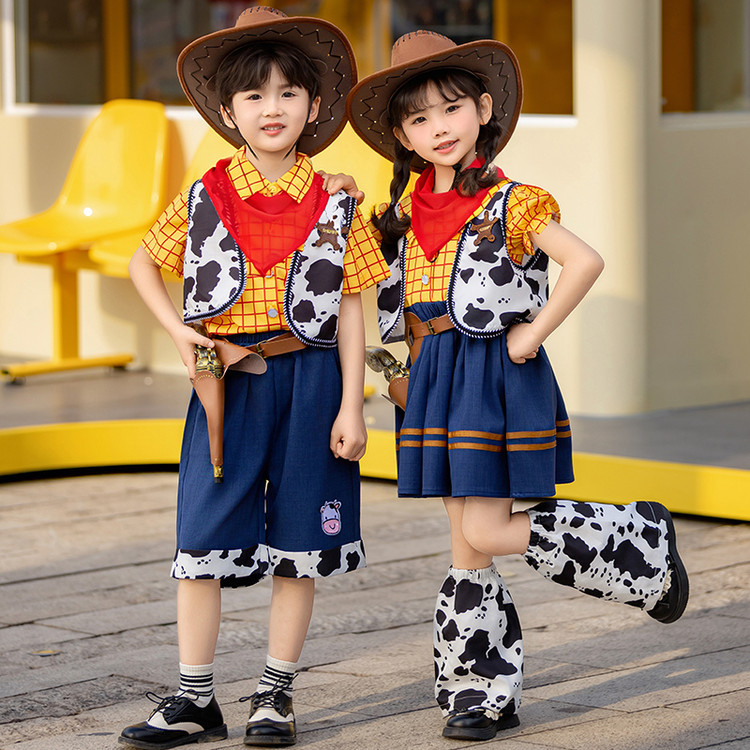 Kids Toy Story Woody Themed Costume Set, Boys & Girls 2 รูปแบบชุดคาวบอยพร้อมหมวก, ผ้าพันคอและซองหนัง