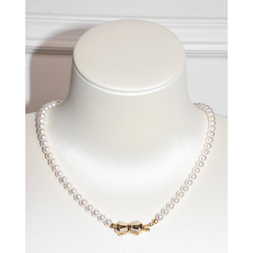 5A Freshwater Round Necklace in Silver 925 Gold Plated - CZ Ribbon - White (5 -6mm)