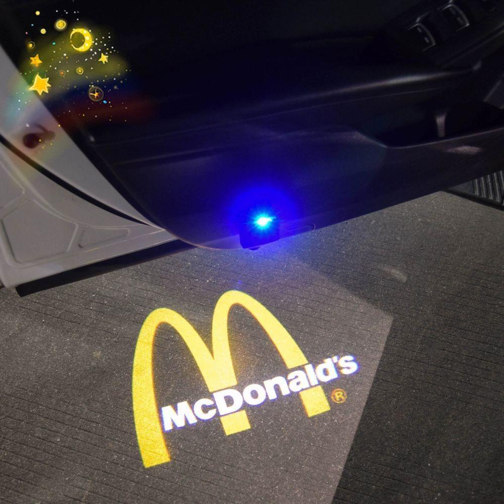 [ส่วนลด 50% Seckill] Car Goods M Kee McDonalds Tesla Model3Y KFC ชาร์จไฟต้อนรับไร้สาย ไฟฉายประตูรถ