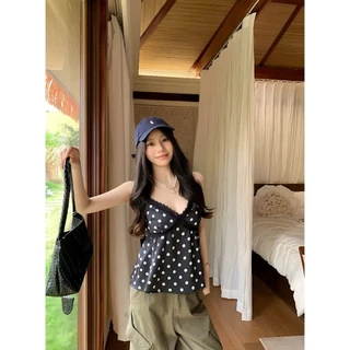 kitty พร้อมส่ง 🌸 เสื้อท็อปสายเดี่ยวลูกไม้ ลายจุดโปโล ใส่สบาย ลายจุดโปโล เหมาะใส่คู่เสื้อคลุม ใส่สบาย ใส่ไปเที่ยวได้