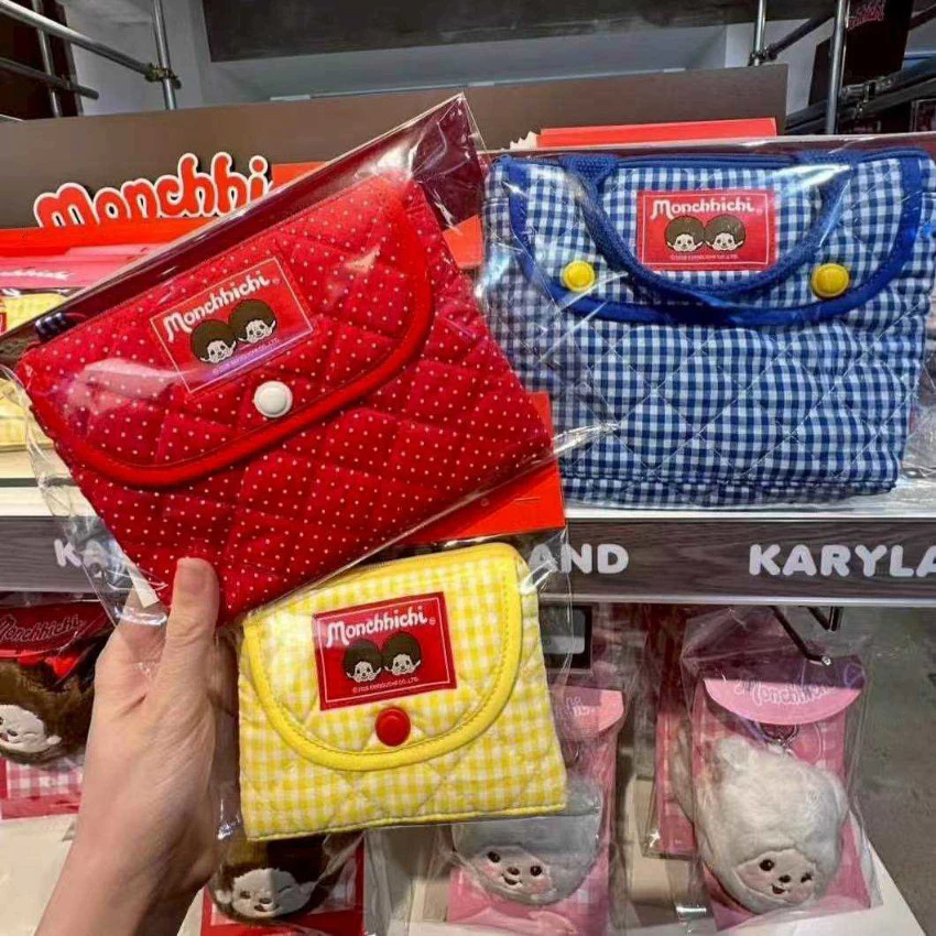 🌈 กระเป๋าใส่เครื่องสำอางค์พกพา คละแบบคละไซส์ ขนาดใบสีน้ำเงิน 19.5×14 cm ขนาดใบสีแดง 17x12.5 cm ขนาดใบสีเหลือง 13x9.5 cm