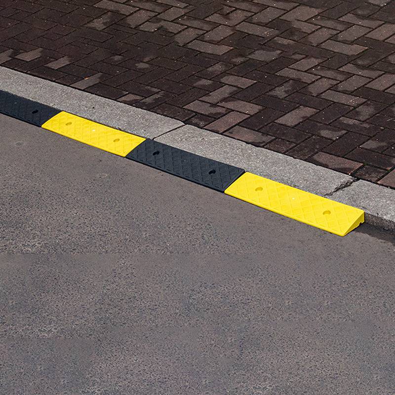 [XXNZMM] 1 PC พลาสติก Keb Ramp ลื่นเกณฑ์ Ramp 30/40/50 มม.สําหรับรถยนต์จักรยานรถเข็น Going Uphill Sm