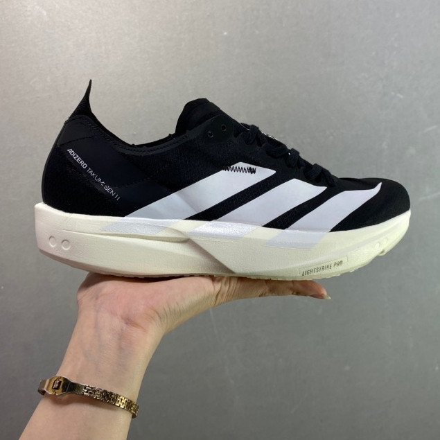 Adizero Takumi Sen 11 ผู้ชายผู้หญิงรองเท้าวิ่งแผ่นคาร์บอน Adios Pro 4 รองเท้าผ้าใบ UMEV CU0J