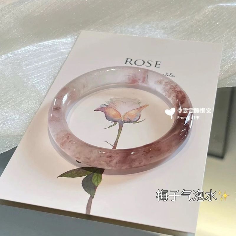 กำไลหยกและเลียนแบบหยก สไตล์รอบบาร์สีม่วง อินเทรนด์สำหรับผู้หญิง