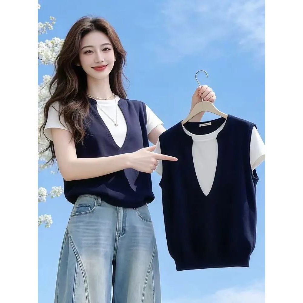 เสื้อยืดแขนสั้นสำหรับผู้หญิง แบบใหม่ในฤดูร้อน พร้อมสร้อยคอดีไซน์เก๋ มิกซ์แอนด์แมทช์ได้หลากหลาย