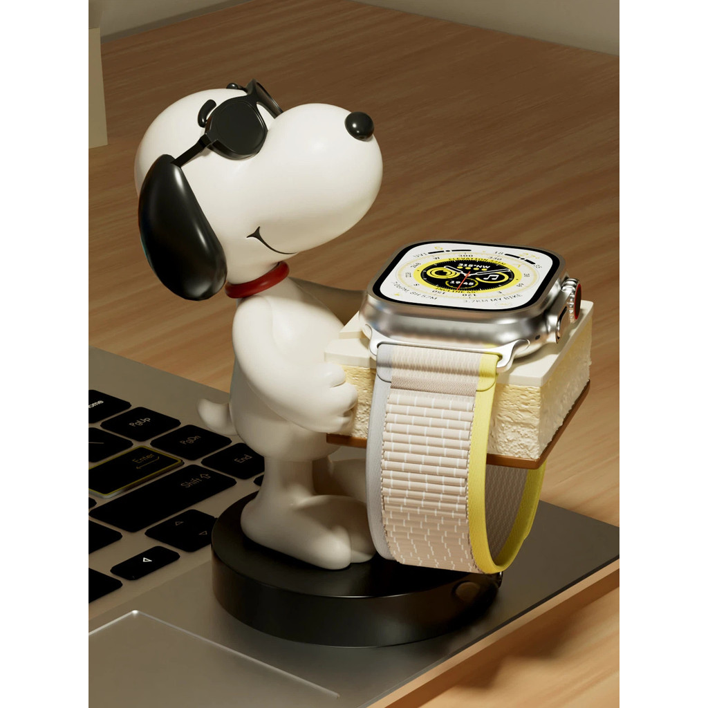 2026 ใหม่ Snoopy Apple Watch Charger Stand iwatch แท่นชาร์จ S11 ขาตั้งรองรับ watch5 ฐาน GT6 เครื่องประดับ20260510
