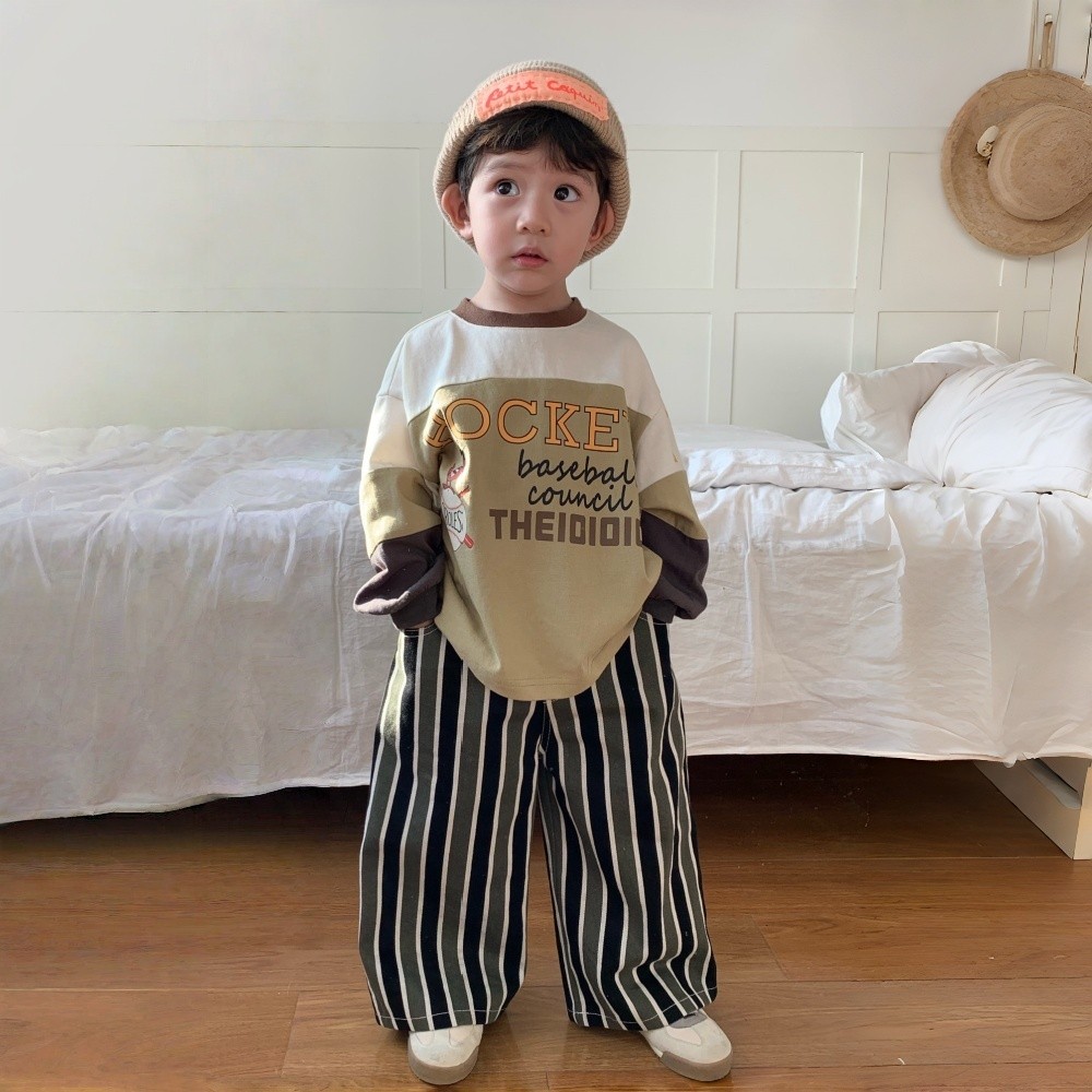 Theioioio กางเกงขาบานเด็ก ลายทางแนวตั้งสุดพรีเมียม ผ้าคอตตอนผสมนุ่มใส่สบาย สีเขียวขี้ม้า 2-6 ปี TRC2