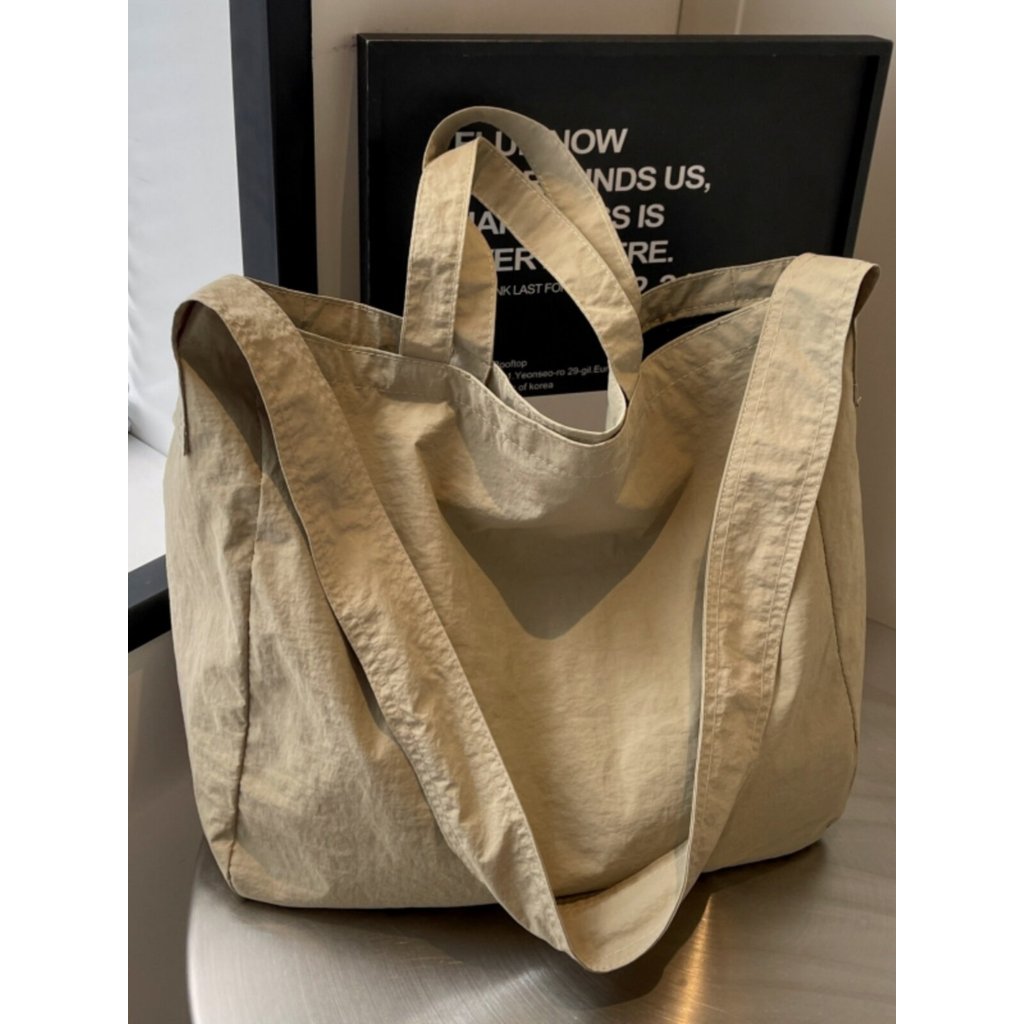 tote bag กระเป๋าผ้าสีดำมีซิป Bag Womens Loose Feel Lazy Style Messenger Tote Bag