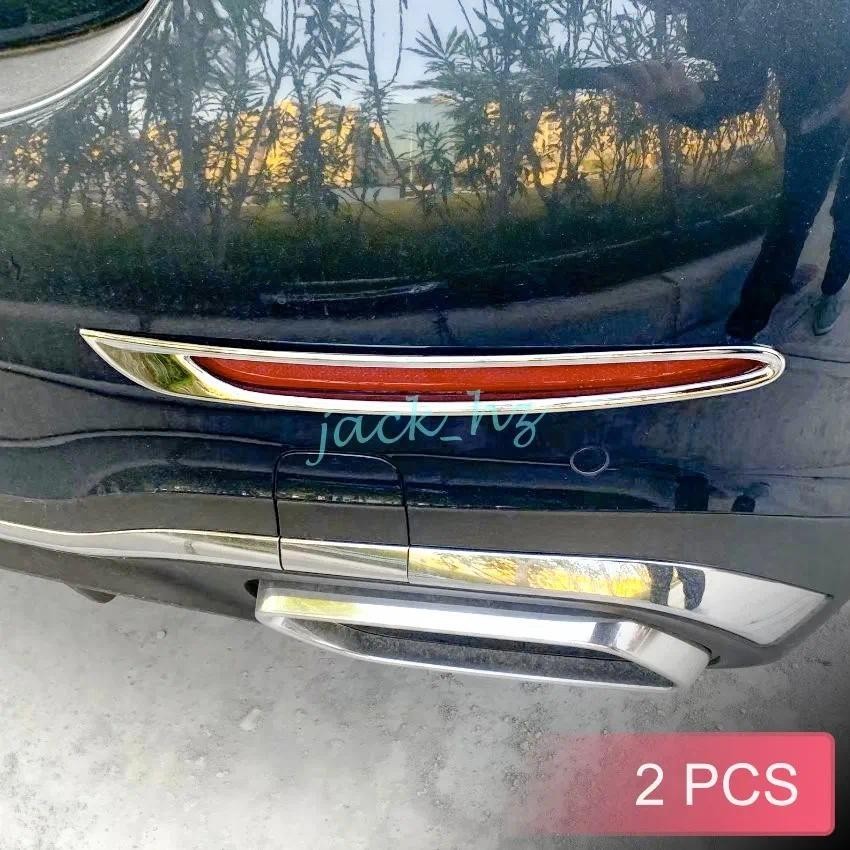 สําหรับ Mercedes C-Class C200 C220d C300 C43 AMG ซีดาน W206 2022 2023 Chrome ด้านหลังกันชน Reflector
