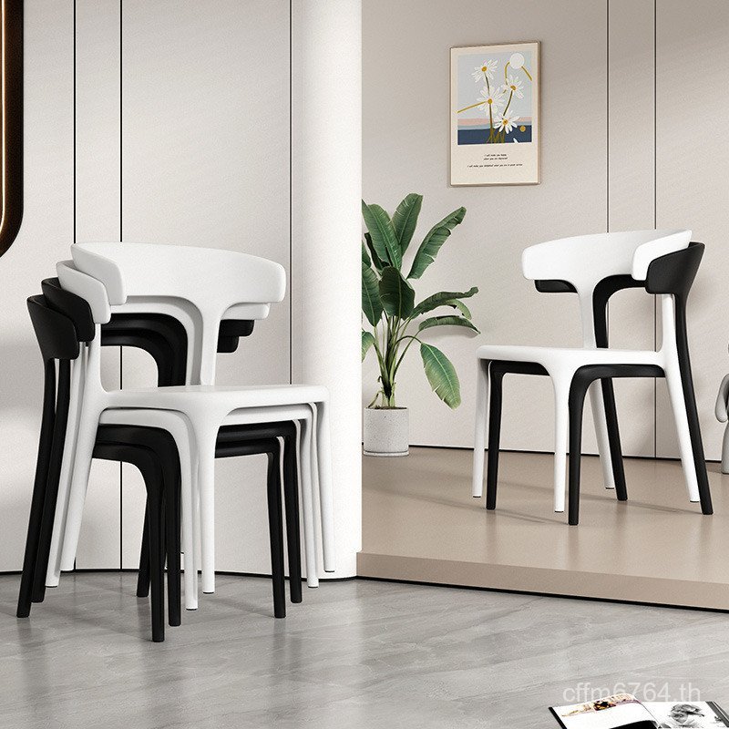 Simple Horns s & Office Leisure Nordic โต๊ะเก้าอี้รับประทานอาหารพลาสติกเชิงพาณิชย์ในครัวเรือนโต๊ะรับ