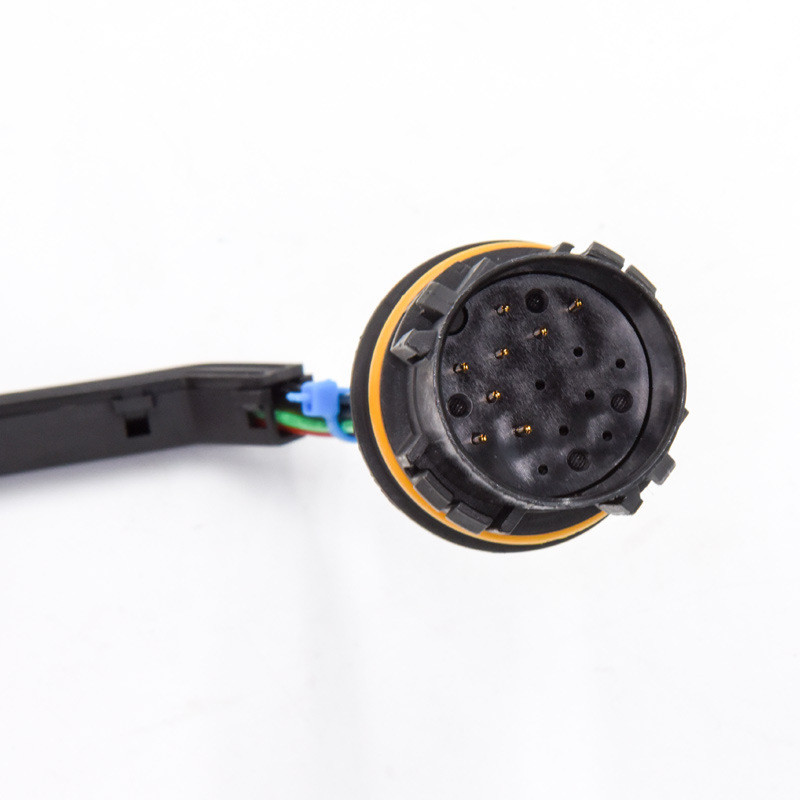 เหมาะสําหรับ Ford 6.4L ซ้ายไดร์เวอร์ด้านข้าง 08-10Y Preheating ปลั๊กสายไฟ 8C3Z9D930BA ยี่ห้อใหม่