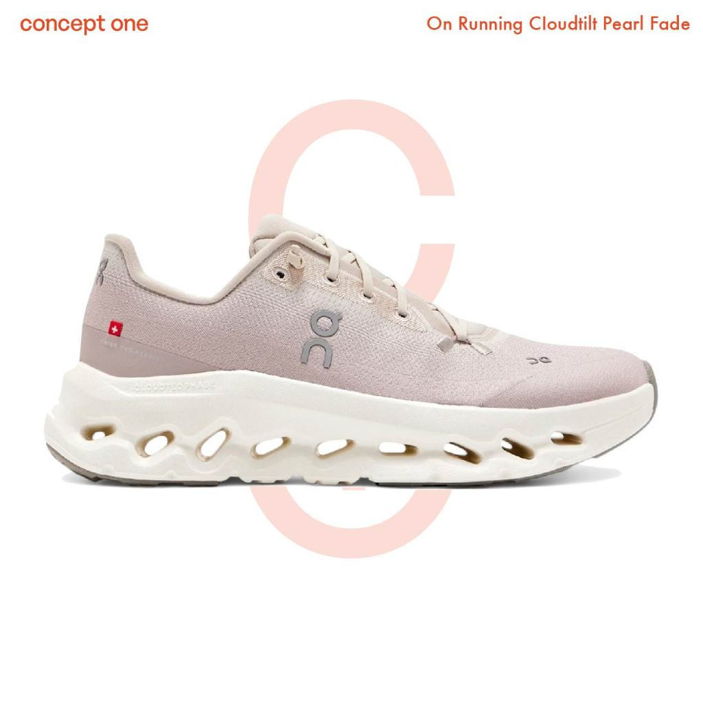 รองเท้ากีฬา Conceptone On Running Cloudtrack Pearl Fade สีขาว