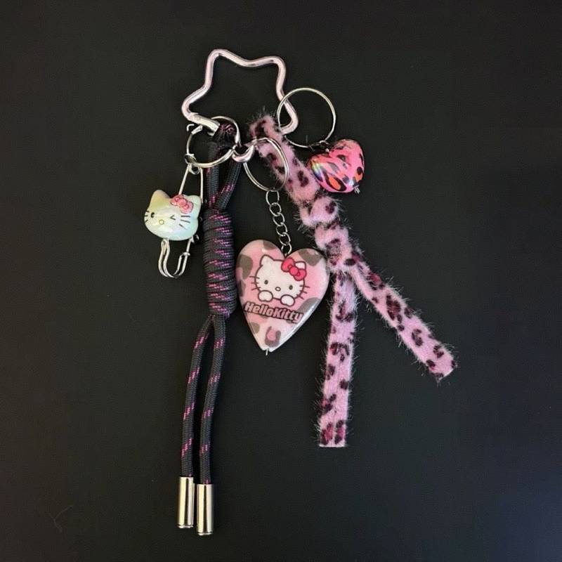 Sweet Cool Girl Pink Leopard Print Hello Kitty Handbag Pendant Love Heart Metal Chain Fashionable Handbag Pendant Keychain All Match Ornaments kBhJ