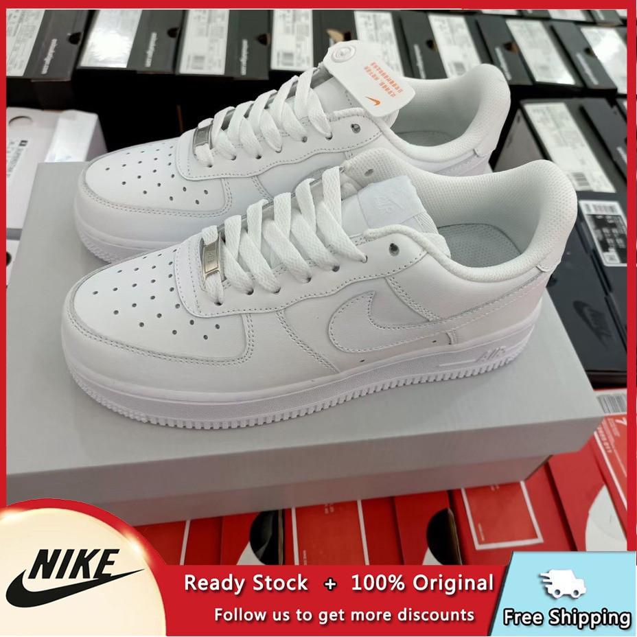Air Force 1 AF1 Low 07 รองเท้าวิ่งสีขาวล้วนสําหรับผู้ชายและผู้หญิง BX5Y HV0M 0E46