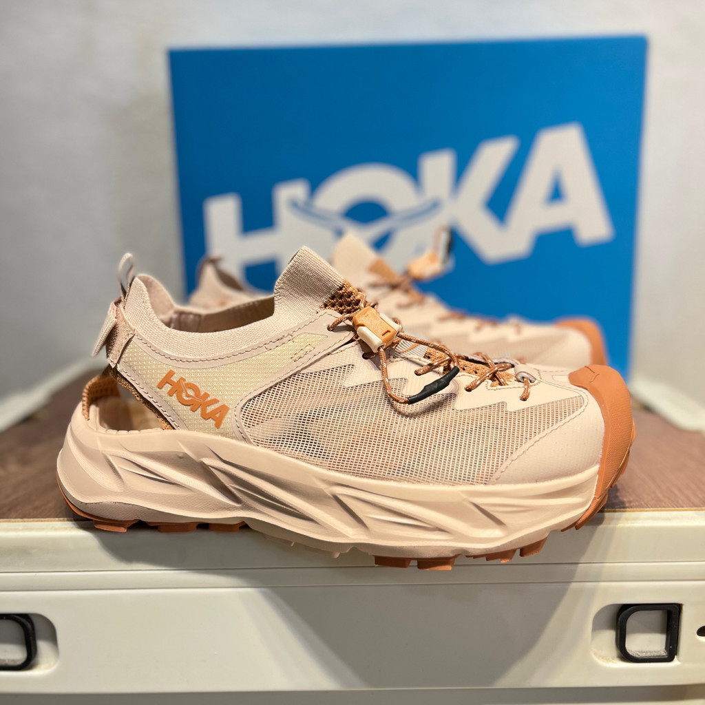 HOKA ONE ONE Hopara 2 รองเท้าแตะผู้หญิงตาข่ายระบายอากาศ I55Z