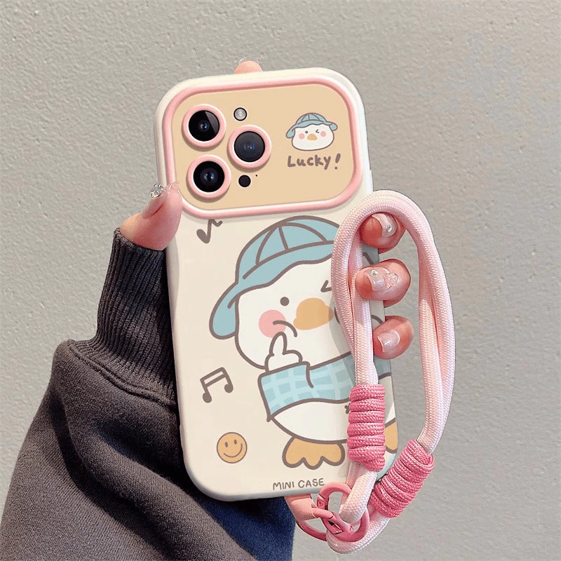 เป็ดน้อยสีเหลืองเหมาะสําหรับ Apple 15promax เคสโทรศัพท์ใหม่ iphone14 ความรู้สึกระดับไฮเอนด์ 13pro พร้อมเชือกเส้นเล็ก 12 Windows 11 น่ารัก 8plus รวมทุกอย่าง 7 ซิลิโคน x หญิง xs ป้องกัน xr ปก max thumbnail 3