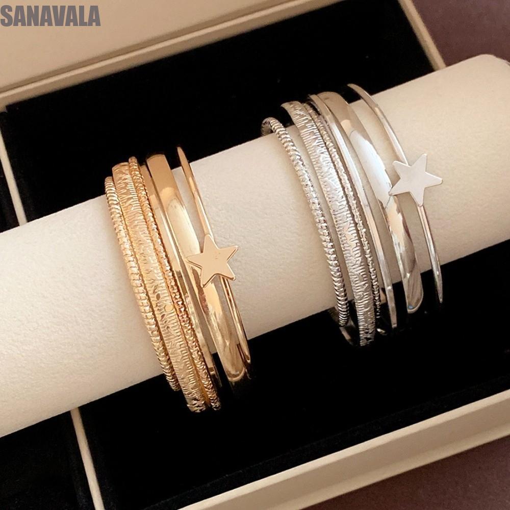 SANAVALA ชุดกำไลข้อมือ 6 หรือ 7 ชิ้น แบบกว้าง เปิดโล่ง ออกแบบโดยใช้โลหะ สัญลักษณ์ดาวห้าแฉก ในโทนสีทองและเงิน เครื่องประดับสไตล์ยุโรป อเมริกัน สำหรับคนชอบแฟชันเฉพาะกลุ่ม ราคา ถูกที่สุด ดีลบีเคเค