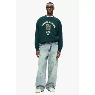 H&M(เอชแอนด์เอ็ม) เสื้อวอร์มพิมพ์ลายโอเวอร์ไซส์แบบเข้ารูป Men Oversized Fit Printed sweatshirt 1218803_7