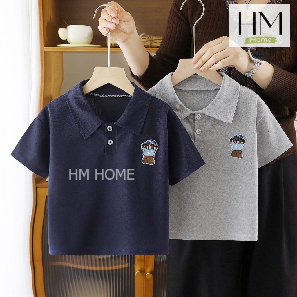 ใหม่ เสื้อยืดโปโล คอปก เสื้อยืดเด็กผู้ชาย สีพื้น ปักลายหมีน่ารักสุดๆ
