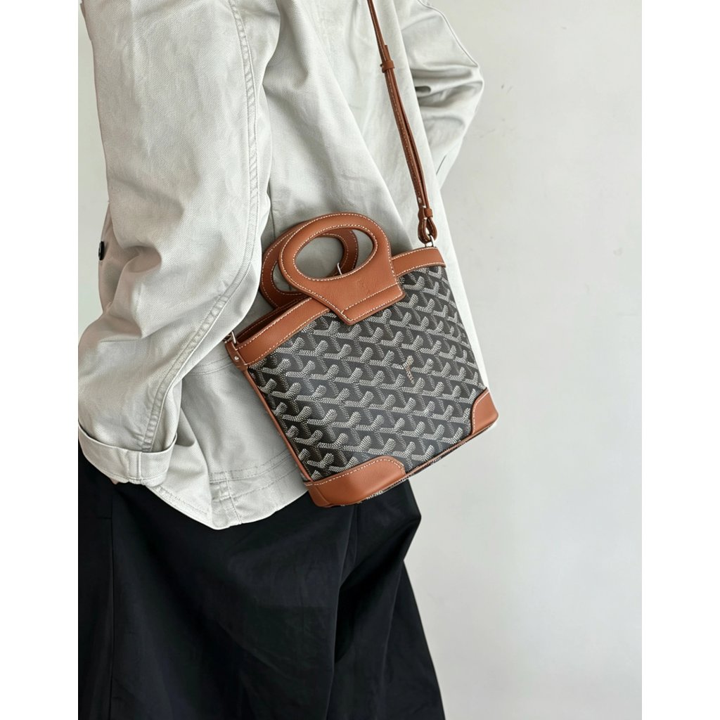 [Goyard Beluga Mini] กระเป๋าสะพายข้างและถือ หนังวัวแท้