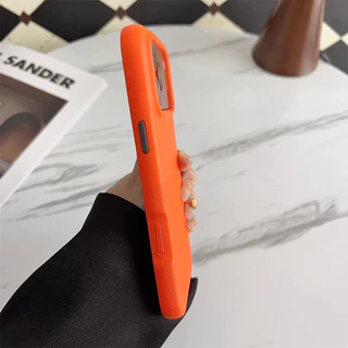 เนื้อแมทกันลื่น เคสโทรศัพท์ For iPhone 17 Pro Max 16 15 14 13 Pro Max แม่เหล็ก ฝาครอบกันกระแทก รองรับการชาร์จแบบไร้สาย