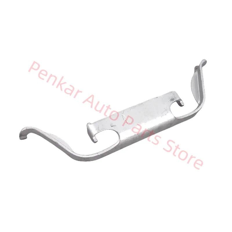 34111163488 คลิปยึดแผ่นเบรคหน้าสําหรับ BMW E39 530i 540i M5 E38 740iL X3 E83 30d 35d X5 E53 3.0d 3.0