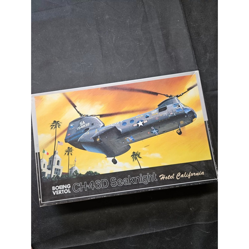 [สต๊อกพร้อม ติดต่อหากคุณมีคําถามใดๆ] โบอิ้ง Vertol CH-46D Seaknight