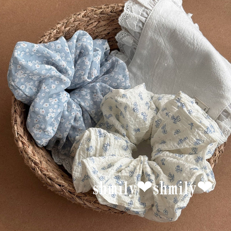 เกาหลีสไตล์สดสีฟ้า Scrunchy แหวนผมดอกไม้พัฟจีบไขมัน Scrunchy แหวน