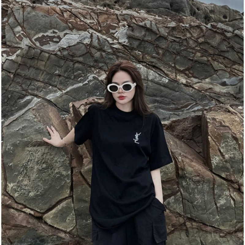 【ส่งจากไทย】เสื้อยืดฤดูร้อนสไตล์อินสไตล์เกาหลี  เสื้อยืดแฟชั่น สวมใส่สบาย พิมพ์ลายดิจิตอล ผู้หญิง Clothing Tshirt ราคา ถูกที่สุด ดีลบีเคเค แกลเลอรีภาพที่ 4