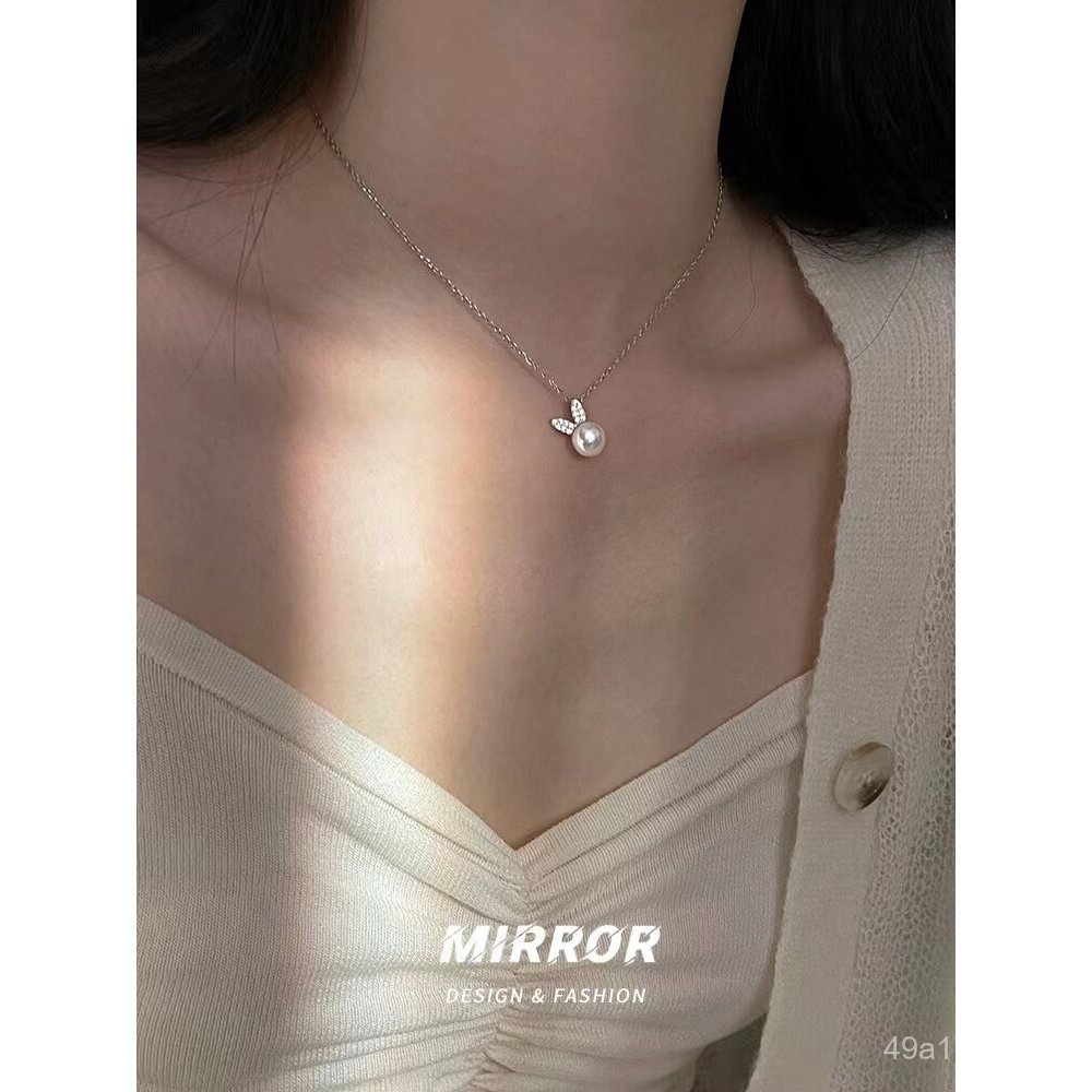 S925 เงินสเตอร์ลิง Mother-Oyster Pearl กระต่ายจี้สร้อยคอหญิง Clavicle Chain High-End Zodiac กระต่ายป