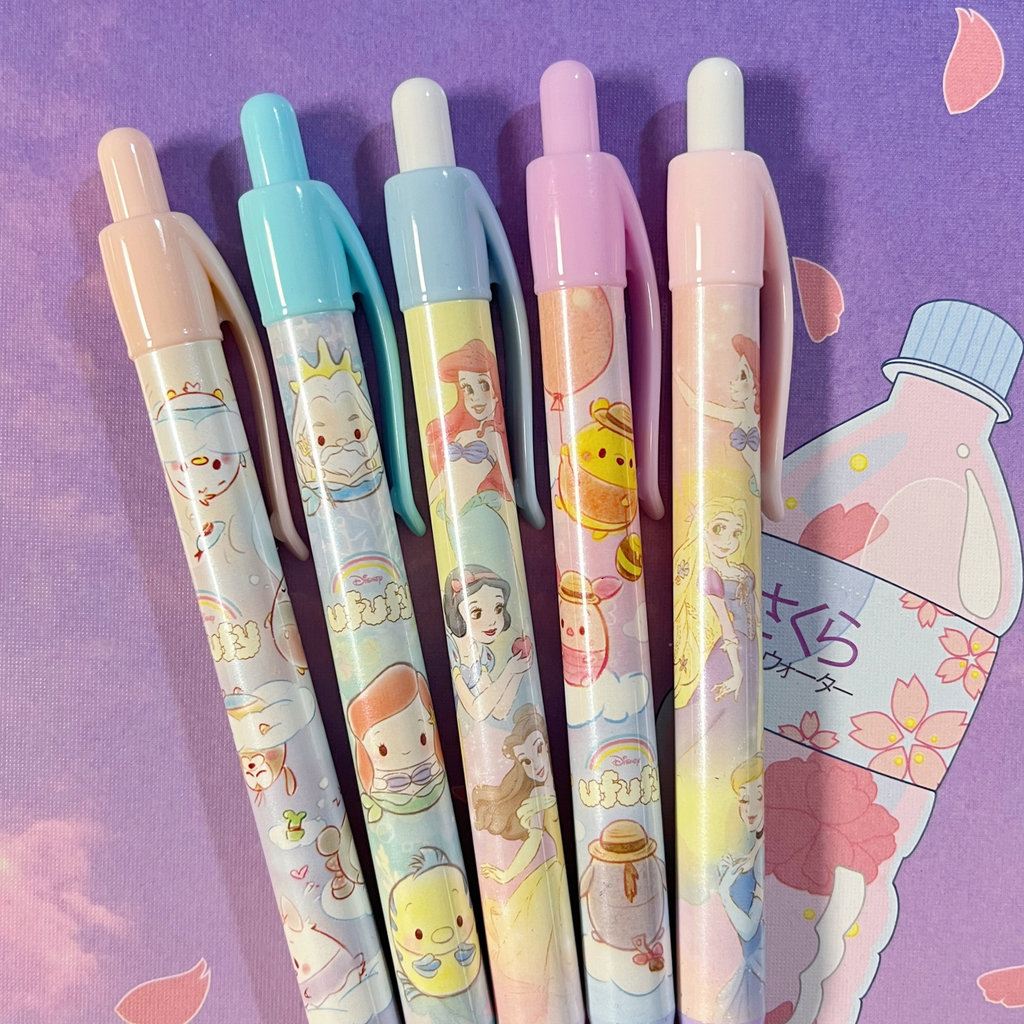 Disney รูปแบบใหม่ รุ่น Q Winnie the Pooh Songsong Family Princess Limited ปากกาลูกลื่น