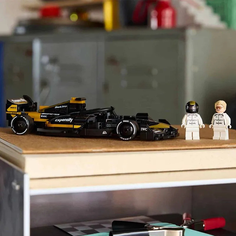 LEGO LEGO บล็อกตัวต่อรถแข่งซุปเปอร์ 77252 F1 ภาพยนตร์ขนาดใหญ่ APXGP รถสปอร์ตจับคู่เครื่องประดับของเล