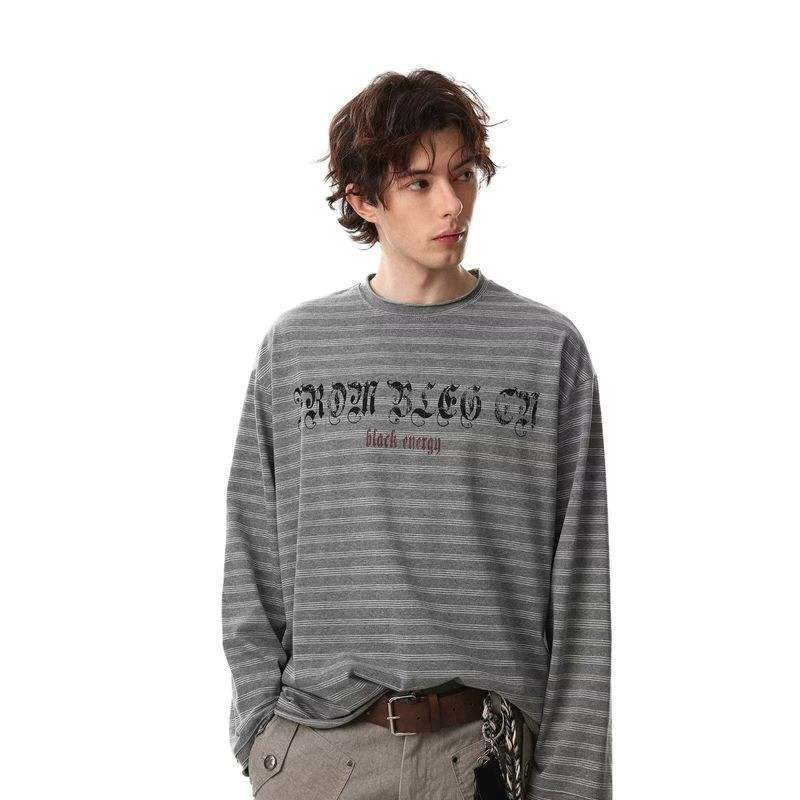 ERSHENSHI เสื้อยืดแขนยาวพิมพ์ลายตัวอักษร Vintage Stripe สไตล์อเมริกัน