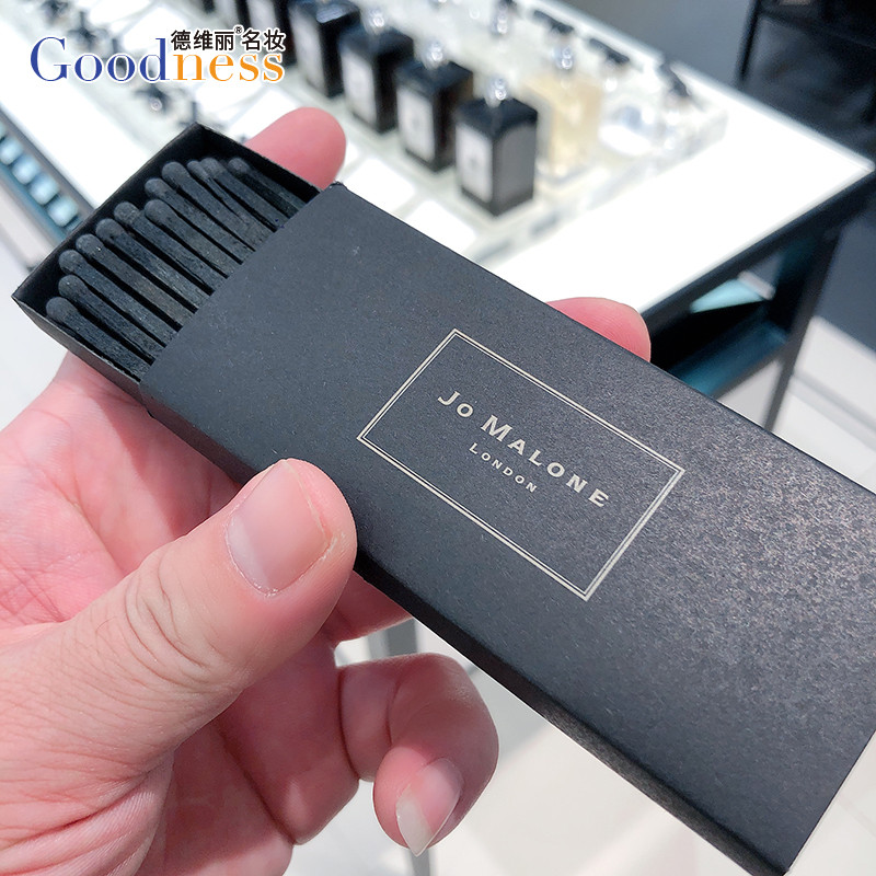 เคาน์เตอร์ในประเทศ Jo Malone Jo Malone เทียนหอมเฉพาะตรงกับพิธีไม้เนื้อแข็งขยาย