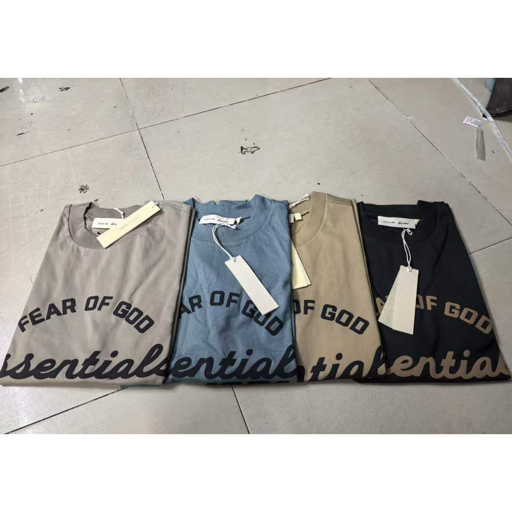 ❤️ พร้อมสต็อก ❤️ ESSENTIALS FEAR OF GOD เสื้อยืดแขนสั้น FOG ผ้าฝ้ายแท้ฤดูร้อนใหม่