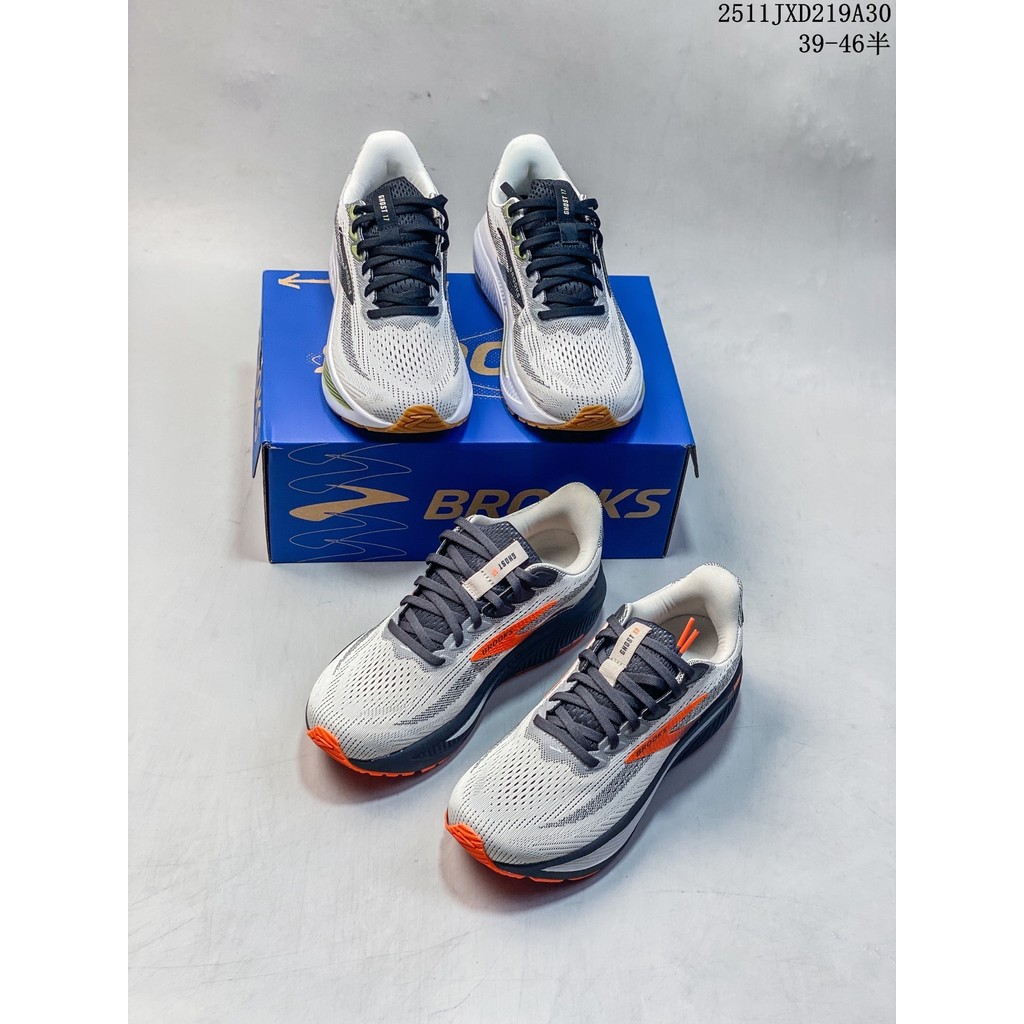 Brooks Ghost 17 รองเท้าวิ่ง ออกแบบมาพร้อมโฟมไนโตรเจน และตาข่ายระบายอากาศ กลางพื้นรองเท้าแบบ DNA Loft