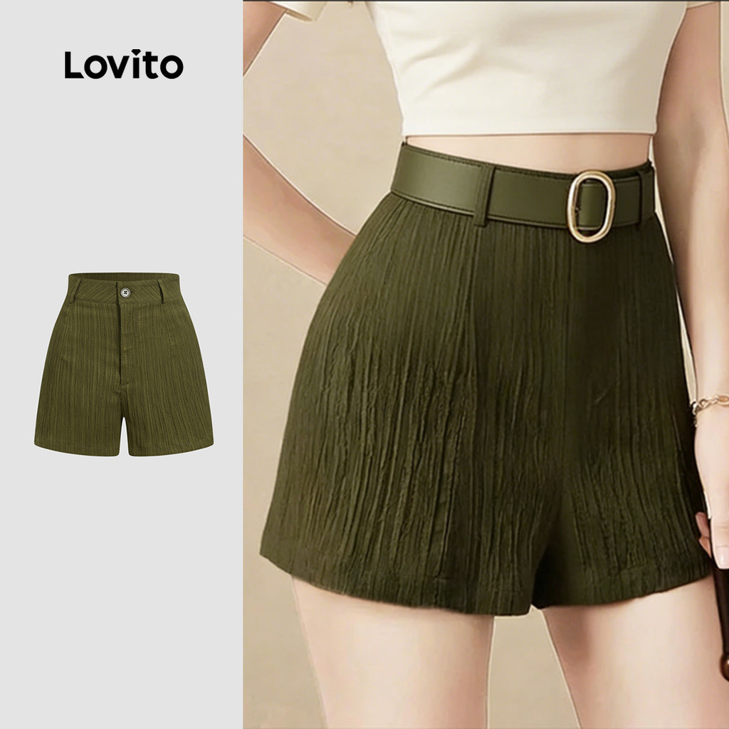 Lovito กางเกงขาสั้นลําลองจีบ สไตล์รีสอร์ทลําลอง สีเขียวมะกอก ฤดูร้อนสําหรับผู้หญิง L183AD368
