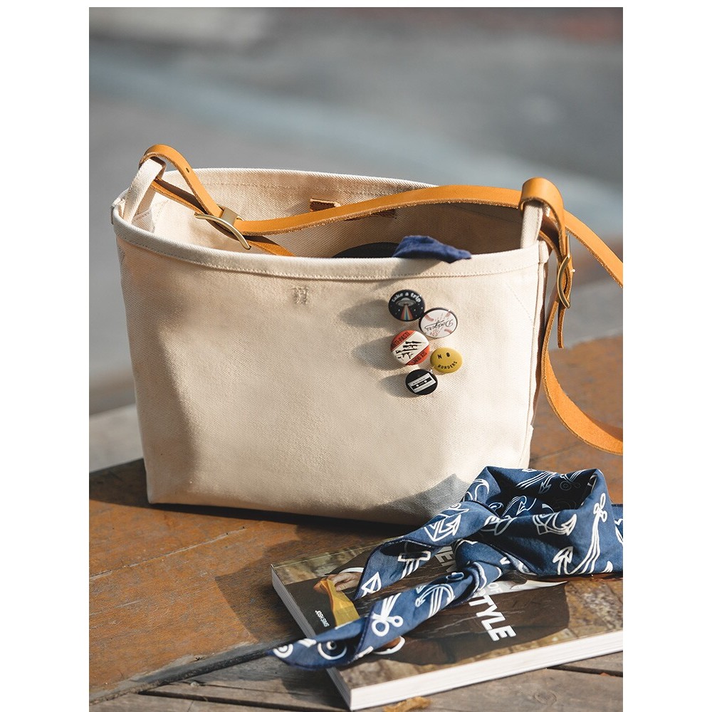 Mother-in-law Distressed Printing Toolkit Ami Khaki Heavy Simple Messenger Bag ชาย