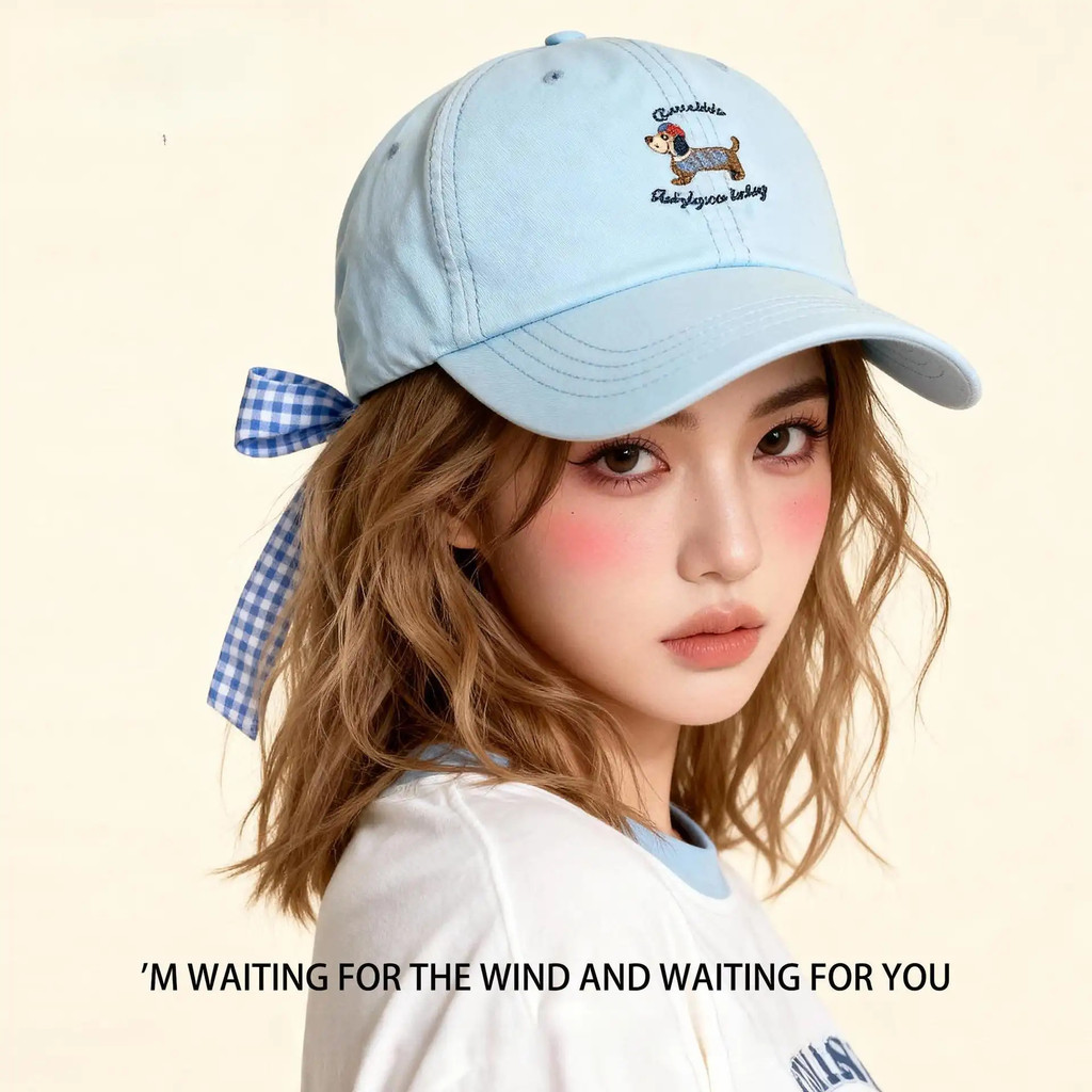 หมวกเบสบอลลายตารางหลังกุทัณฑ์พร้อมดีไซน์ปักลูกสุนัขน่ารักดีไซน์ทําให้ใบหน้าดูบางมากขึ้นผ้านุ่มเหมาะสําหรับสวมใส่ทุกวันเหมาะสําหรับผู้หญิงใช้กว้า