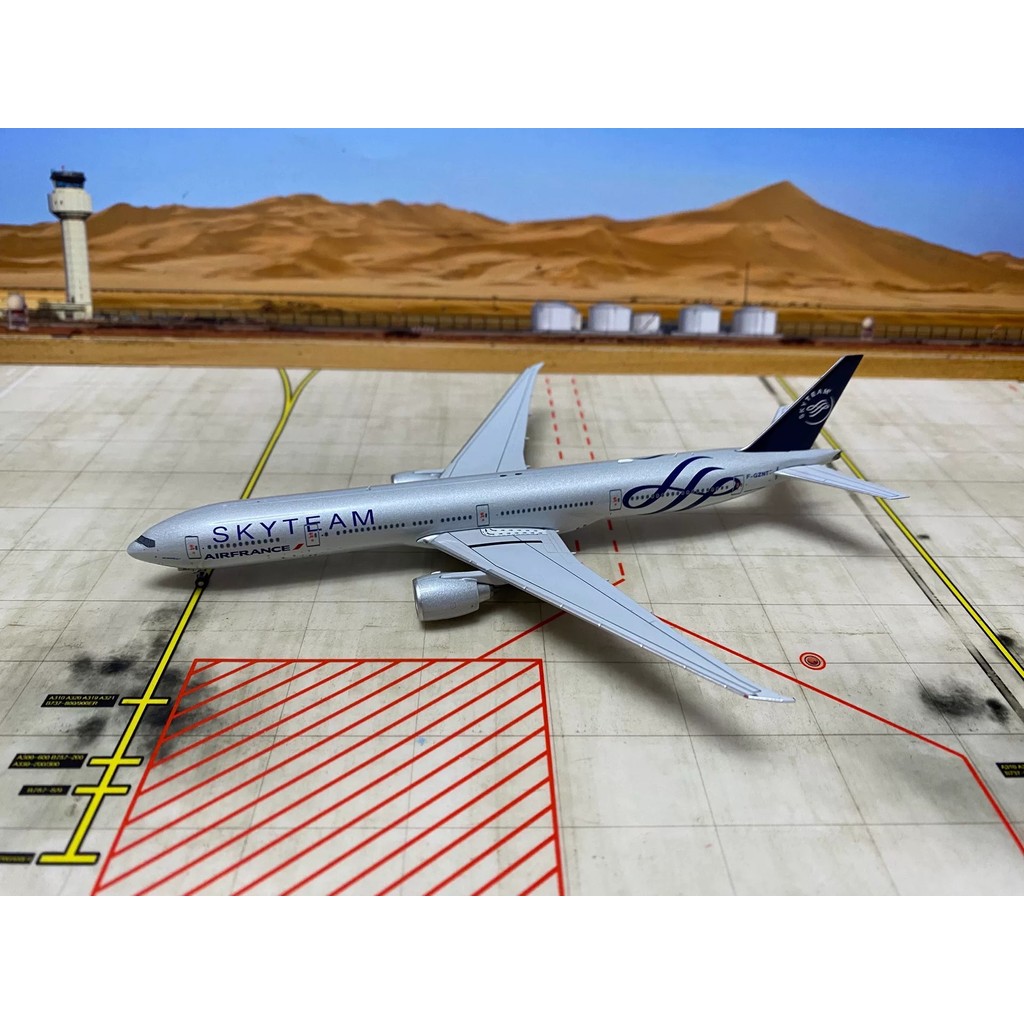 [Orphan] NG73019 France Airlines B777-300ER F-GZNT Our Store ส่งจากจีนแผ่นดินใหญ่ จัดส่งภายใน 2 วัน 