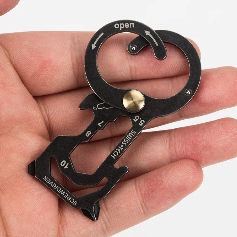 SWISS +TECH Carabiner 8IN1