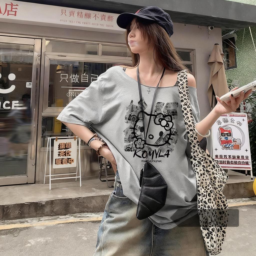 เสื้อปาดไหล่ผู้หญิง เสื้อลำลองคอกว้าง เสื้อแหวกเอวสุดเซ็กซี่ เสื้อผู้หญิงสีพื้น แมทช์ง่าย ผ้านุ่ม ผ้าดีใส่สบาย คุ้มมาก