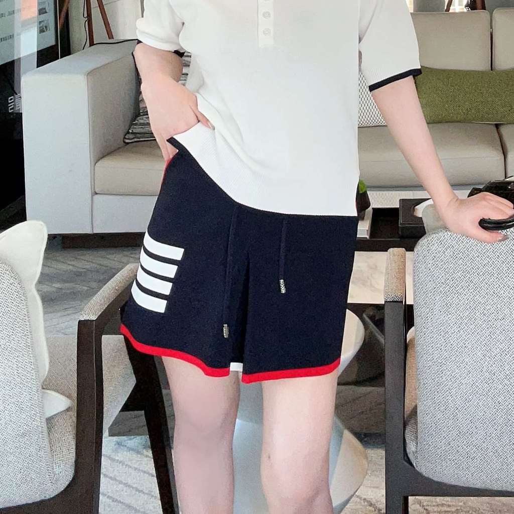 BAAT Tom Browne ถักน้ําแข็งผ้าลินินเสื้อผ้าผู้หญิง Drawstring Casual กระโปรงสะโพกกระโปรงสั้นแฟชั่น C