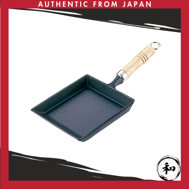 Iwachu Tamagoyaki Pan (with Wooden Handle) Black Coating, Internal Dimensions 18×15 cm, Compatible with IH, Nambu Cast Iron, Model 24017 — Black【Direct from Japan】